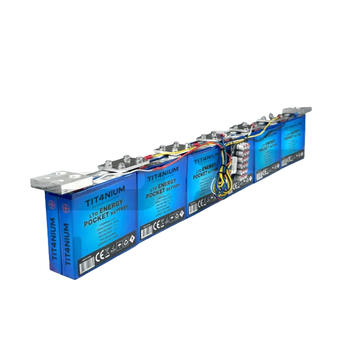 Batterie LTO 14,4V Prismatique 40Ah 12 Cellules Flat avec BMS et Bus Bar 69x4,5x11 cm