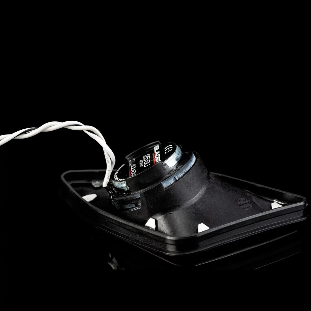 Gladen ONE - T6.1 Appearance - Sound Auto Concept