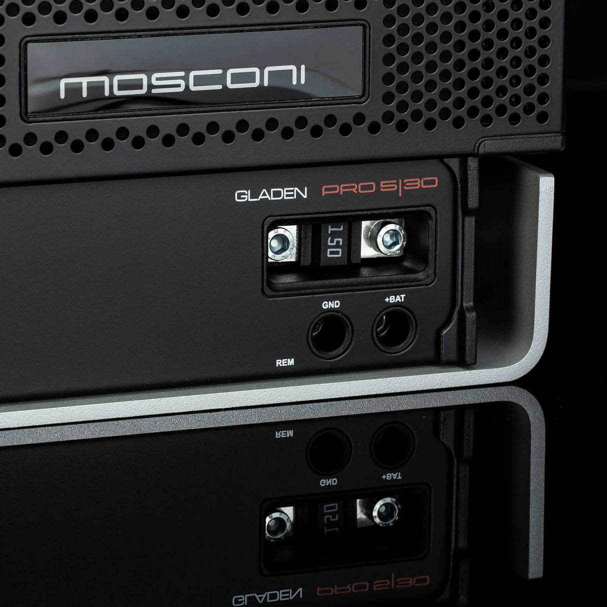 Mosconi PRO 5|30 - Amplificateur 5 canaux hybride Classe AB/D