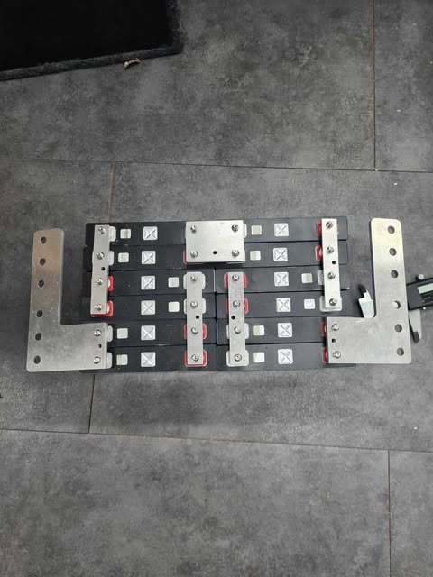 Kit d'assemblage pour  Lithium prismatique - Sound Auto Concept