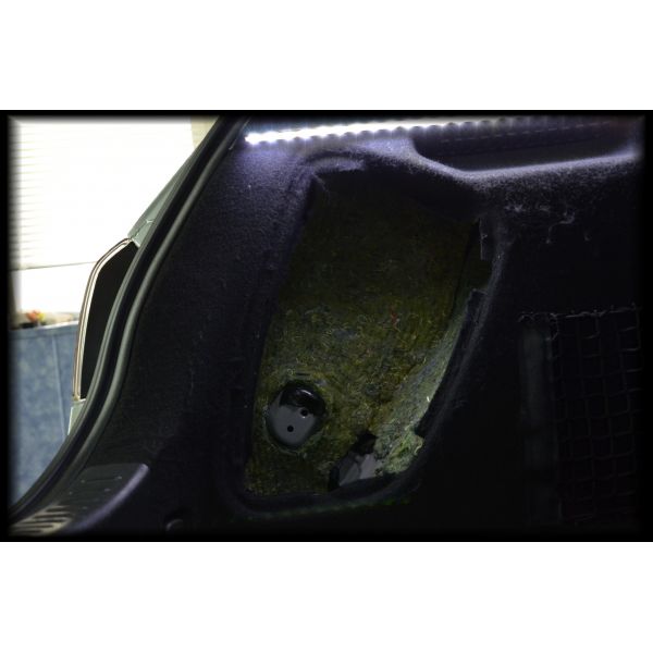 Caisson de basses Mazda 3