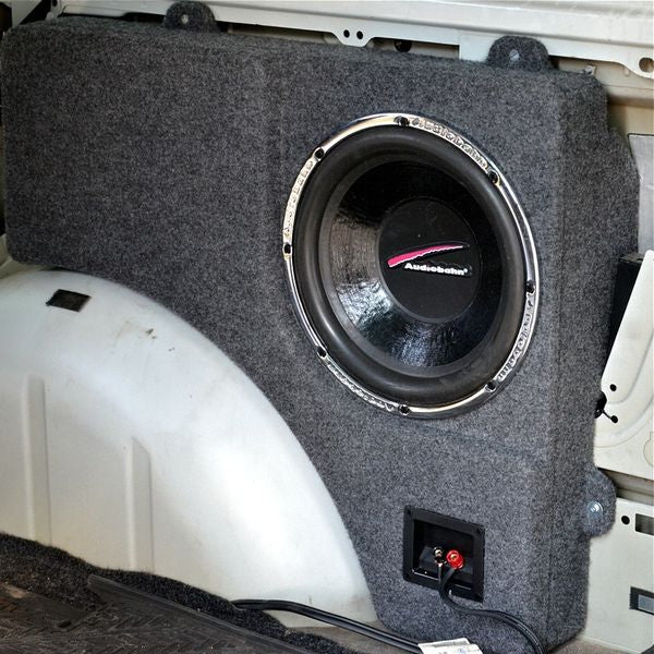 Caisson de basses Mercedes Viano