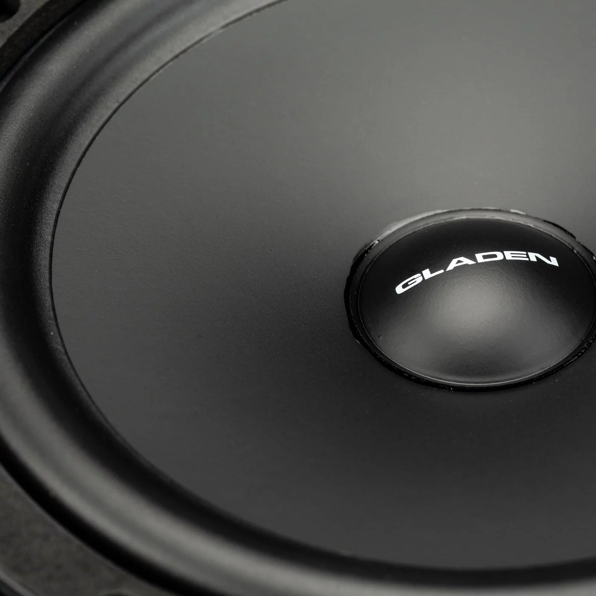 medium Gladen GA 200 SG - Sound Auto Concept